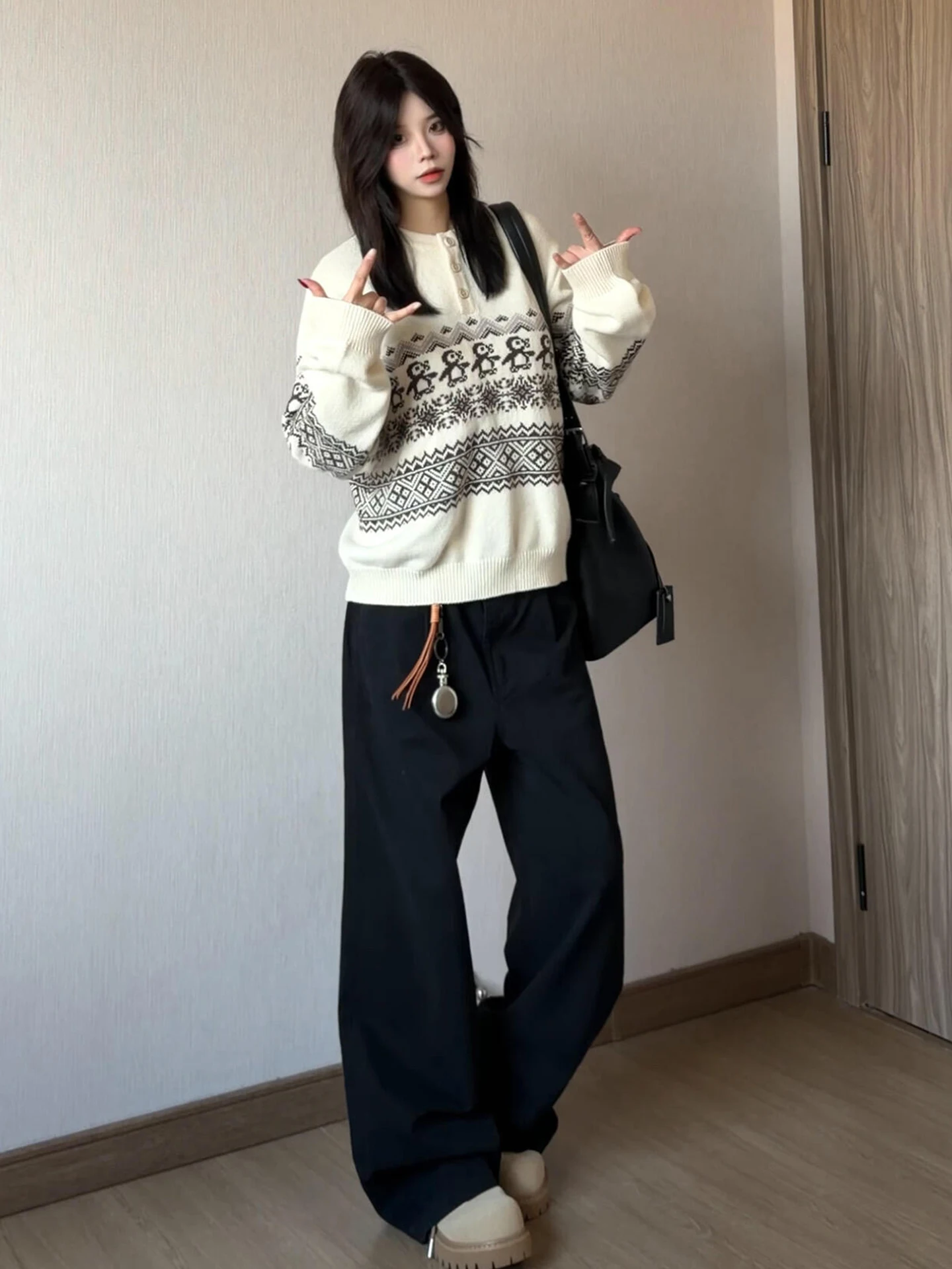 Мужской вязаный свитер Cisas Penguin с ретро-узором, осенне-зимний, круглый вырез, пуловер, базовая одежда, трикотаж с цветочным узором
Мужской вязаный свитер Cisas Penguin с ретро-узором, осенне-зимний, круглый вырез, пуловер, базовая одежда, трикотаж с цветочным узором