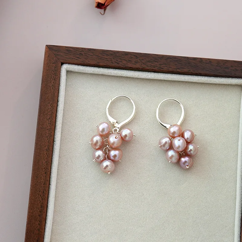 Natural Freshwater Pearl Grape String Earrings Silver Ear Rings, Retro Pearls, High-End Feel, Retro Fashion, Artistic And Versa
Natural Freshwater Pearl Grape String Earrings Silver Ear Rings, Retro Pearls, High-End Feel, Retro Fashion, Artistic And Versa