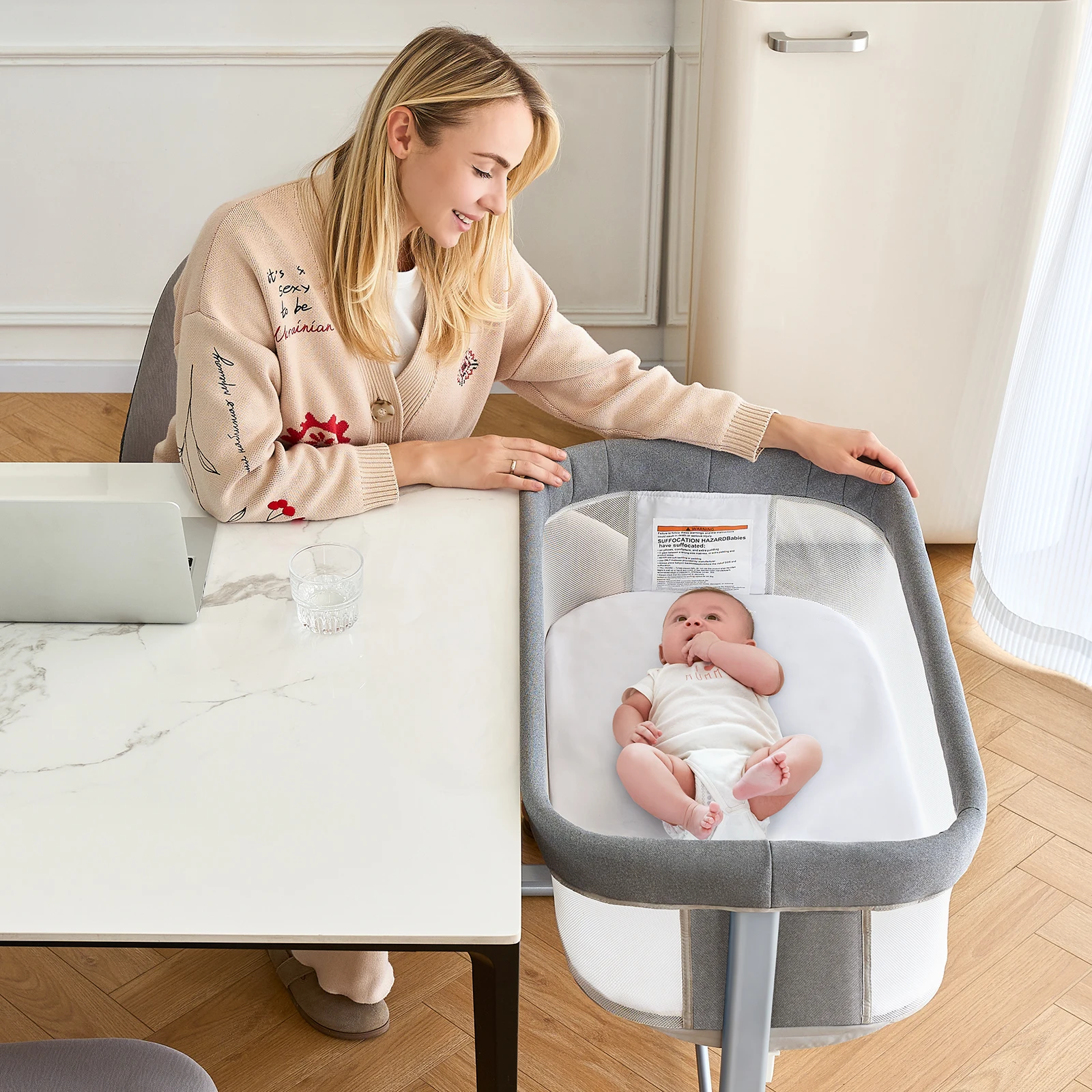 Hot New 5 Adjustable Height Baby Crib with Cradle, Breathable Bassinet Stabilized Bedside Sleeping Cot Spot Wholesale Available
Hot New 5 Adjustable Height Baby Crib with Cradle, Breathable Bassinet Stabilized Bedside Sleeping Cot Spot Wholesale Available