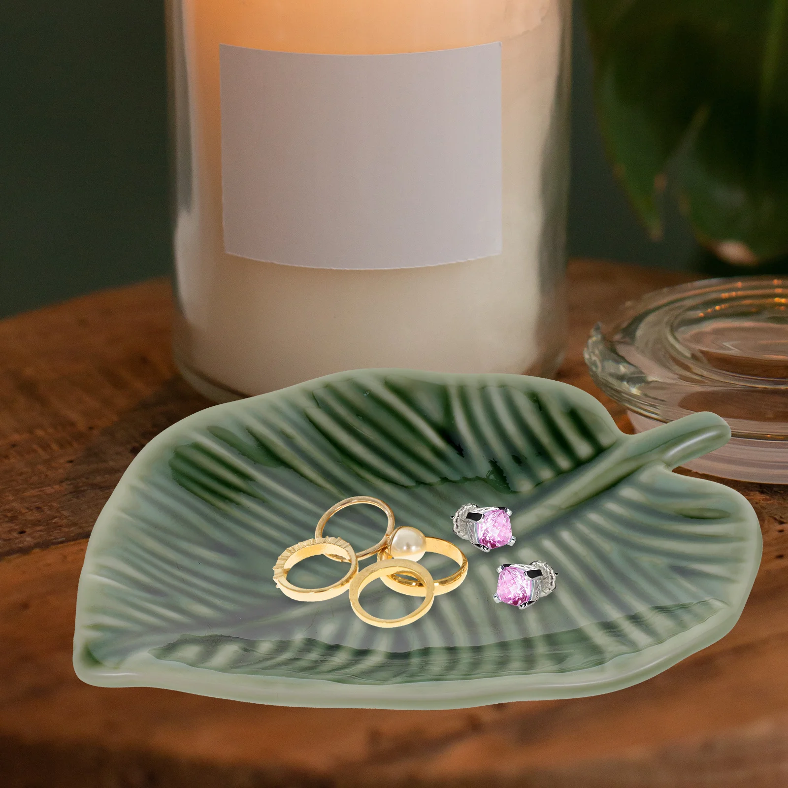 Leaf Shaped Ceramic Jewelry Tray Nordic Design Decorative Ring Dish Key Holder Storage Display Plate Jewelry Tray
Leaf Shaped Ceramic Jewelry Tray Nordic Design Decorative Ring Dish Key Holder Storage Display Plate Jewelry Tray
