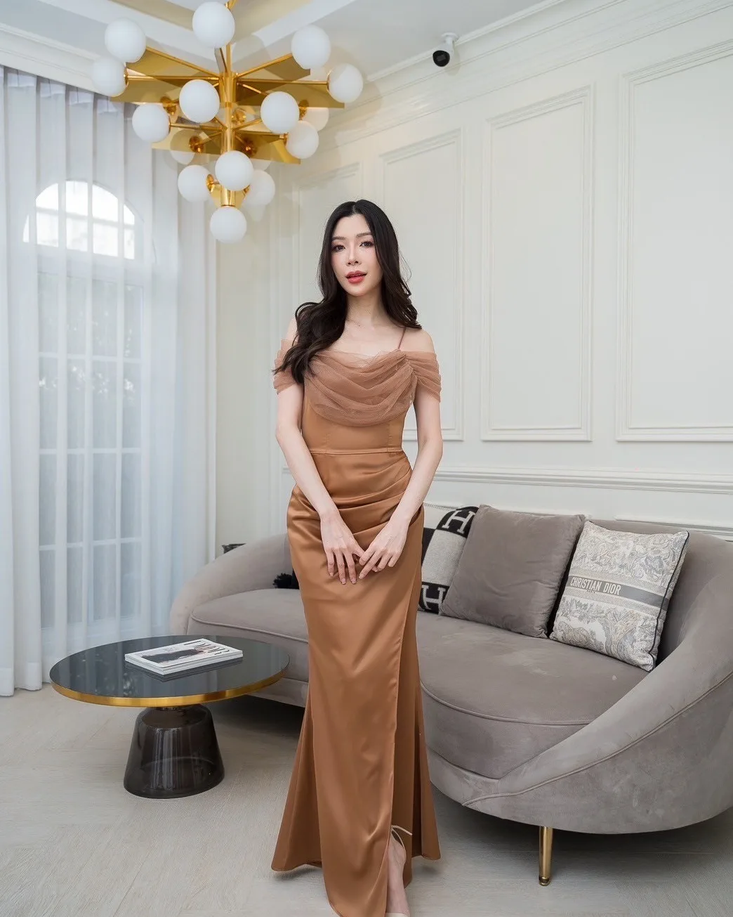Customized Classic Strapless Satin Spaghetti Straps Evening Dresses Elegant Floor Length Celebrity Gowns Vestido De Noche
Customized Classic Strapless Satin Spaghetti Straps Evening Dresses Elegant Floor Length Celebrity Gowns Vestido De Noche