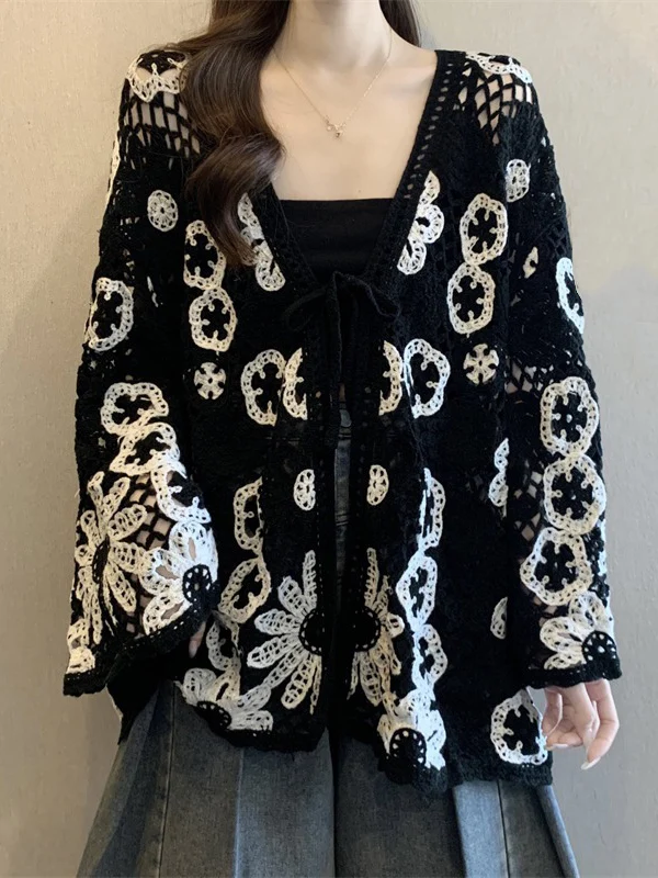Black Lace Hollow Knitted Open Cardigan Women's Spring New Style plus Size Fashionable Ageless Outerwear Top Korean Style
Black Lace Hollow Knitted Open Cardigan Women's Spring New Style plus Size Fashionable Ageless Outerwear Top Korean Style