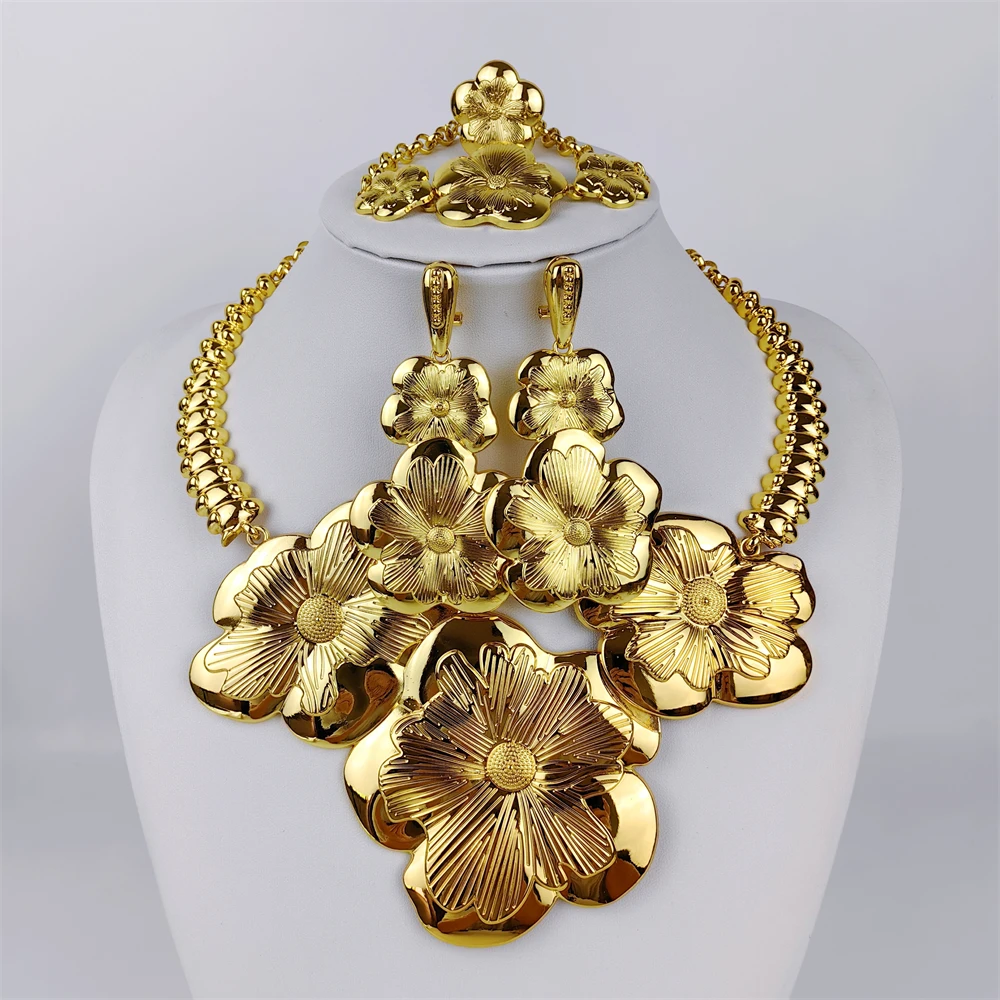 Классический комплект ювелирных изделий с большим цветком в Дубае для женщин, роскошное африканское позолоченное ожерелье, серьги, браслет, комплект колец, свадебная часть
Классический комплект ювелирных изделий с большим цветком в Дубае для женщин, роскошное африканское позолоченное ожерелье, серьги, браслет, комплект колец, свадебная часть