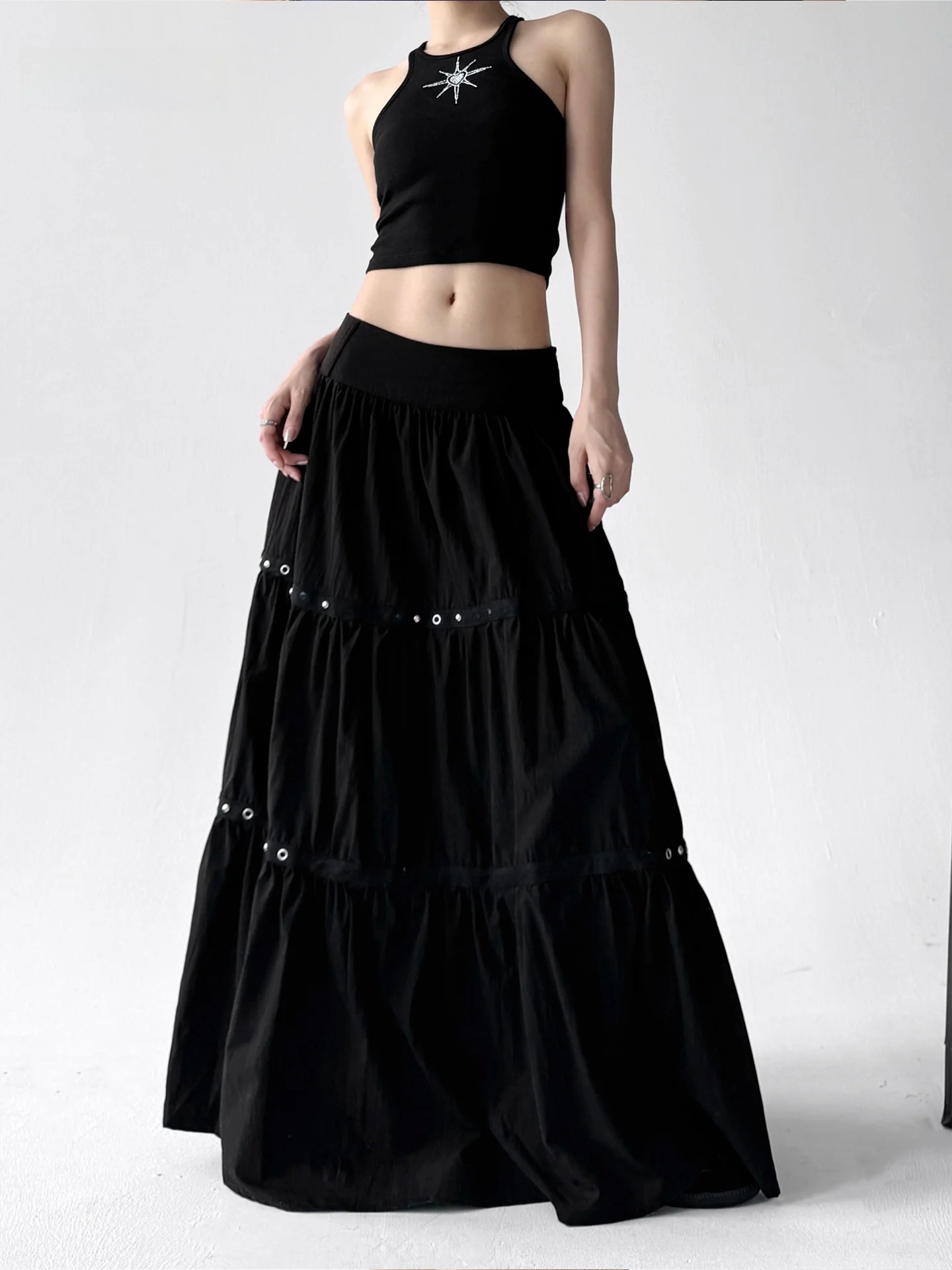 Лето 2023, женская юбка трапециевидной формы с высокой талией, утягивающая, свободная посадка, универсальная, повседневная, из смеси хлопка из полиэстера Ci Commute
Лето 2023, женская юбка трапециевидной формы с высокой талией, утягивающая, свободная посадка, универсальная, повседневная, из смеси хлопка из полиэстера Ci Commute