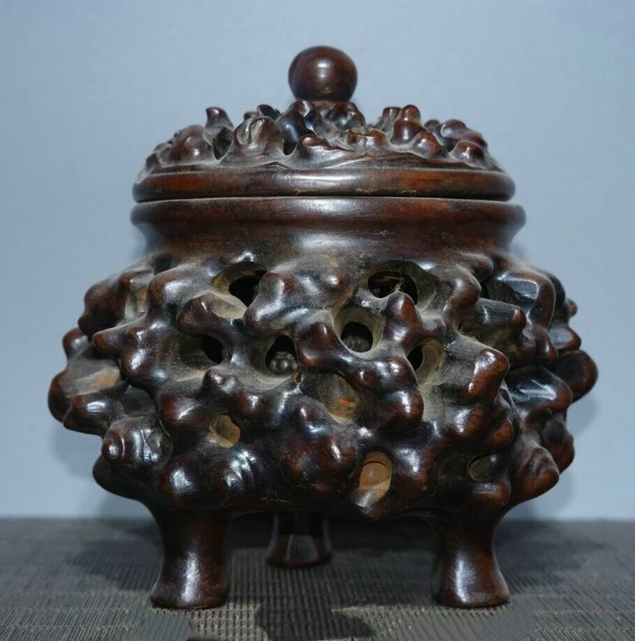 5" Old Chinese Dynasty Huanghuali Wood Carved Hollow Incense Burner Censer
5" Old Chinese Dynasty Huanghuali Wood Carved Hollow Incense Burner Censer