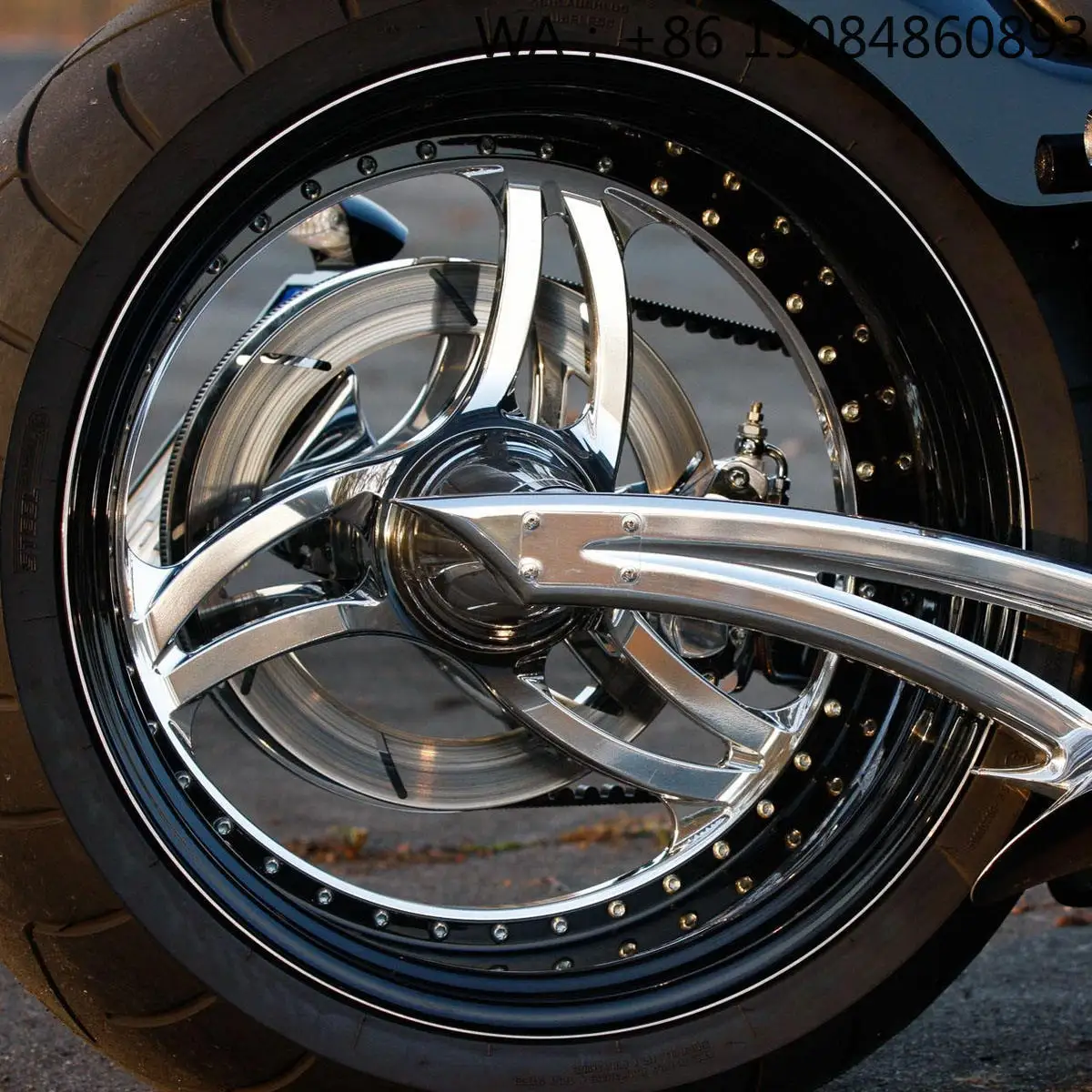 The same model as Zhang Xueji's car, motorcycle parts, 26x3.5in oversized forged front rim, touring series custom stretched fram
The same model as Zhang Xueji's car, motorcycle parts, 26x3.5in oversized forged front rim, touring series custom stretched fram