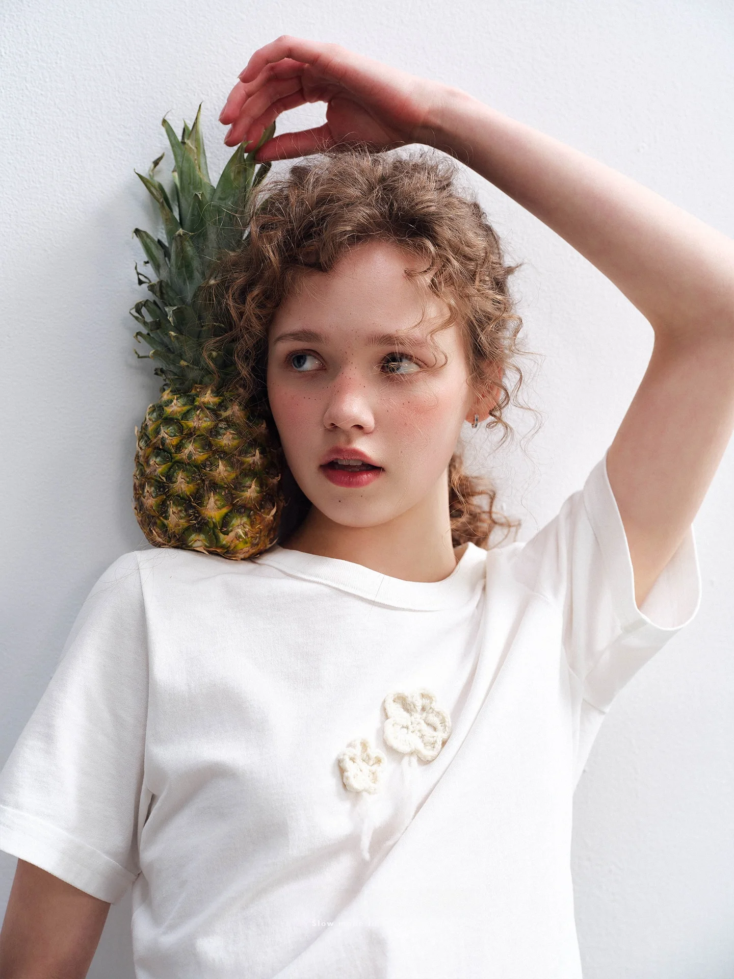 Handmade Cotton T-Shirt round Neck Short Sleeve Japanese Style Piggie Piggie 100% Cotton Shoulder Width Regular Fit Women's Top
Handmade Cotton T-Shirt round Neck Short Sleeve Japanese Style Piggie Piggie 100% Cotton Shoulder Width Regular Fit Women's Top