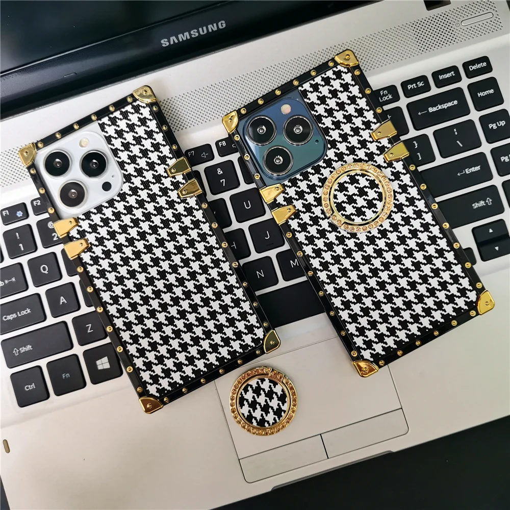 Luxury Soft Shockproof Cover Houndstooth Pattern Retro Phone Case for iPhone 17 pro Max 17 Air 15 16 pro Max 11 12 13 14 plus
Luxury Soft Shockproof Cover Houndstooth Pattern Retro Phone Case for iPhone 17 pro Max 17 Air 15 16 pro Max 11 12 13 14 plus