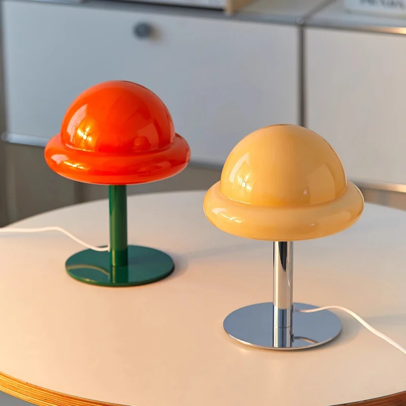 Retro Mushroom Table Lamp Green Glass Bedside Lamp 3 Color Dimmable LED Desk Light Bedroom Living Room Home Decor AC110-220V
Retro Mushroom Table Lamp Green Glass Bedside Lamp 3 Color Dimmable LED Desk Light Bedroom Living Room Home Decor AC110-220V
