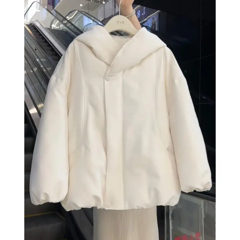 Осень-зима 2025: новая женская пуховая хлопковая куртка с капюшоном, хлопковая куртка большого размера
Осень-зима 2025: новая женская пуховая хлопковая куртка с капюшоном, хлопковая куртка большого размера