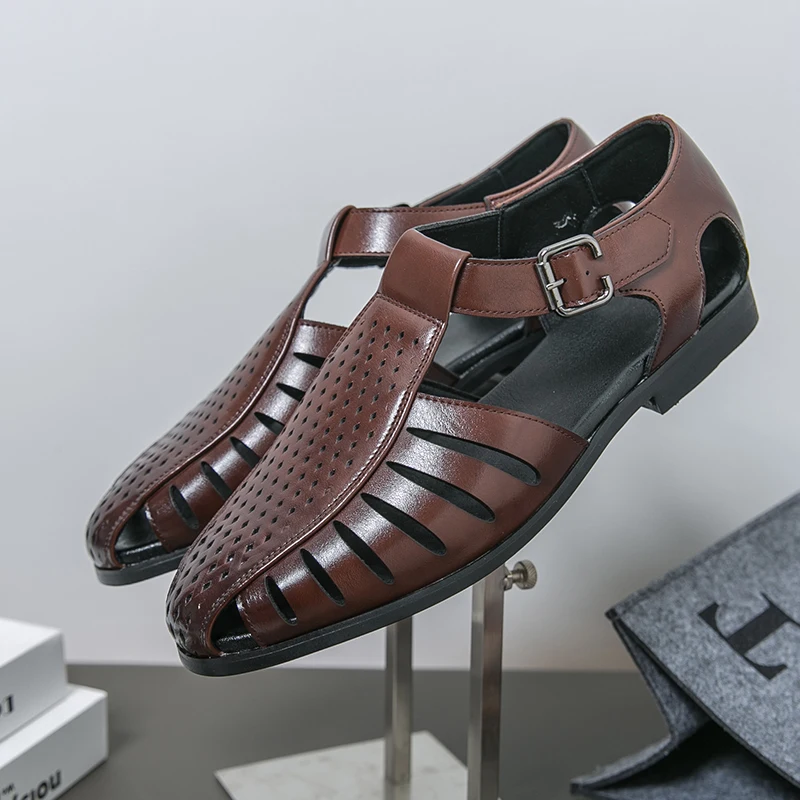 Summer Retro Men Shoes Black Brown Outdoor Casual Comfortable Perforated Breathable Fashionable Sandals Size 38-46 Men Sandals
Summer Retro Men Shoes Black Brown Outdoor Casual Comfortable Perforated Breathable Fashionable Sandals Size 38-46 Men Sandals