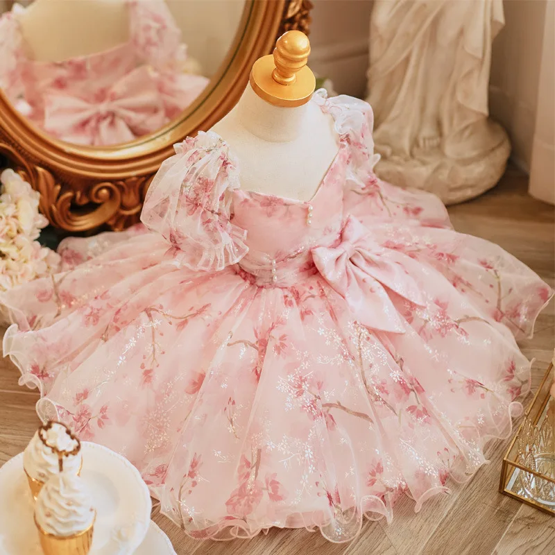 2024 New Summer Girls Pink Floral Printed Princess Ball Gown Kids Cute Bow Beading Birthday Party Performance Dress y1184
2024 New Summer Girls Pink Floral Printed Princess Ball Gown Kids Cute Bow Beading Birthday Party Performance Dress y1184