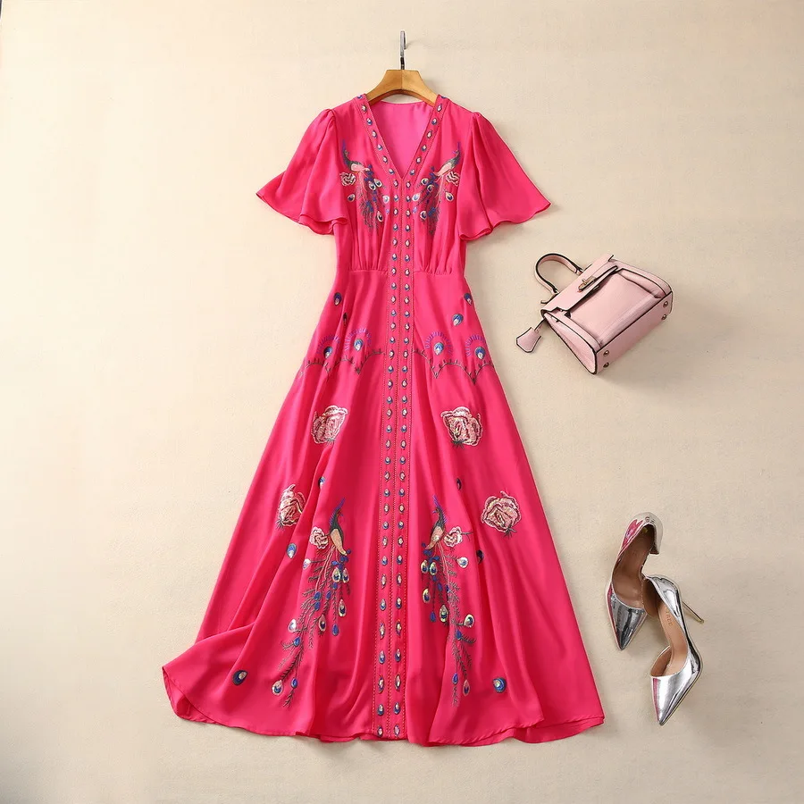 European and American women's clothes 2024 spring new V-neck Short sleeve floral embroidery sequins fashion Pleated dress XXL
European and American women's clothes 2024 spring new V-neck Short sleeve floral embroidery sequins fashion Pleated dress XXL