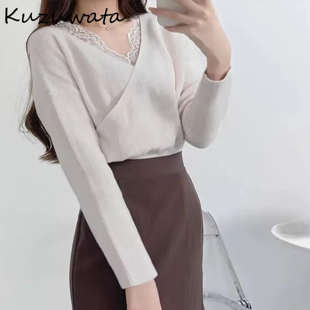 Kuzuwata V Neck Pullover Knit Sweet Knitted All-match Lace Patchwork Slim Ropa Mujer Japan Moda Elegant Commuter Minority Jumper
Kuzuwata V Neck Pullover Knit Sweet Knitted All-match Lace Patchwork Slim Ropa Mujer Japan Moda Elegant Commuter Minority Jumper