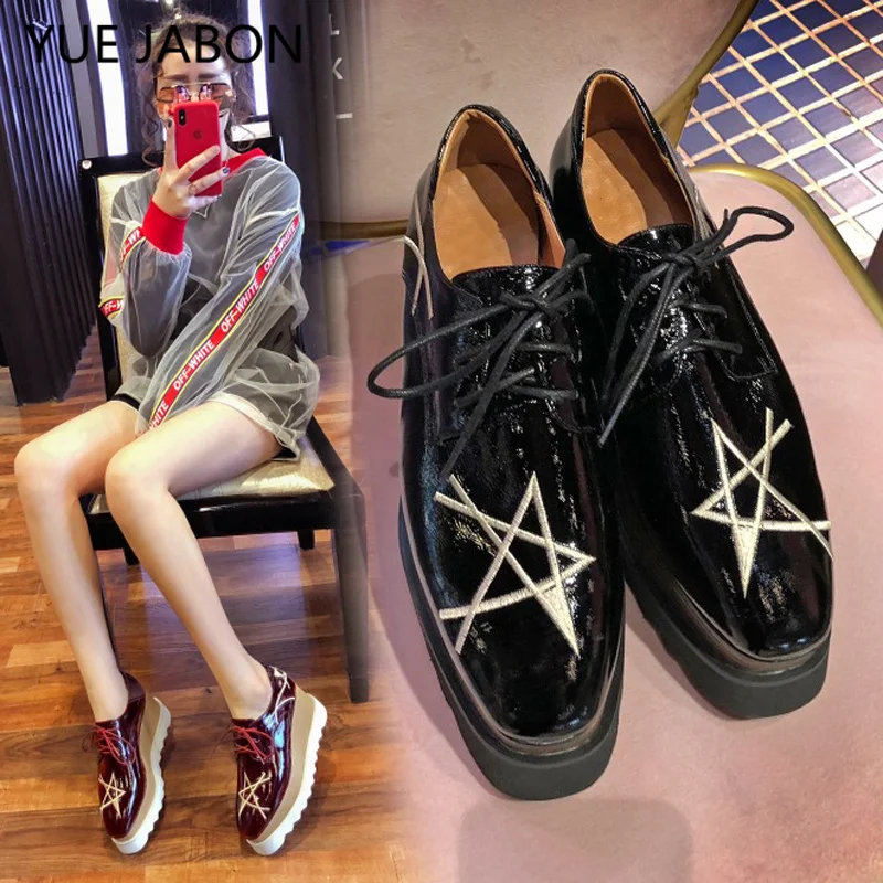 Embroidered Star Women Shoes Real Leather Lace-up Heel Height Platform Shoes Woman Autumn Height Increasing Shoes Woman Sneakers
Embroidered Star Women Shoes Real Leather Lace-up Heel Height Platform Shoes Woman Autumn Height Increasing Shoes Woman Sneakers