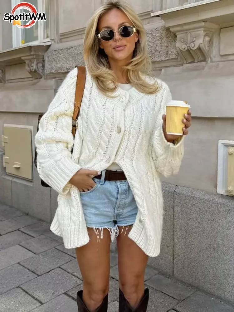Solid Crochet Knitted Women's Cardigan Fashion O Neck Single Breasted Long Sleeve Sweater 2024 Autumn Chic Lady Warm Outerwear
Solid Crochet Knitted Women's Cardigan Fashion O Neck Single Breasted Long Sleeve Sweater 2024 Autumn Chic Lady Warm Outerwear