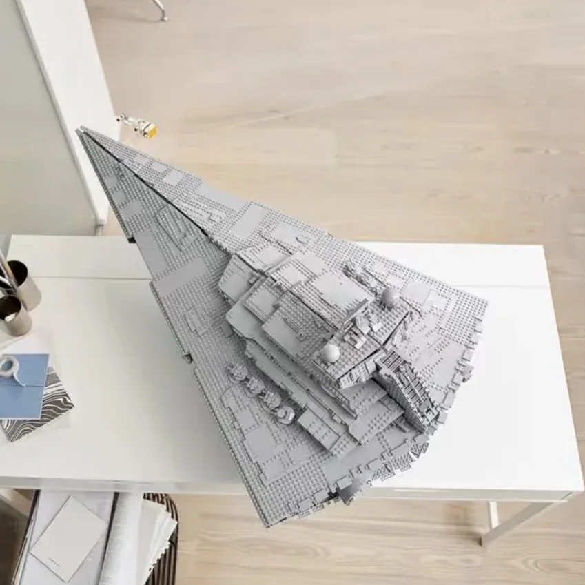 Соберите украшение для дома, императорский военно-морской штурмовик, звездный разрушитель, галактическая империя, звездный крейсер, морской истребитель, темный флотковый корабль 75252
Соберите украшение для дома, императорский военно-морской штурмовик, звездный разрушитель, галактическая империя, звездный крейсер, морской истребитель, темный флотковый корабль 75252