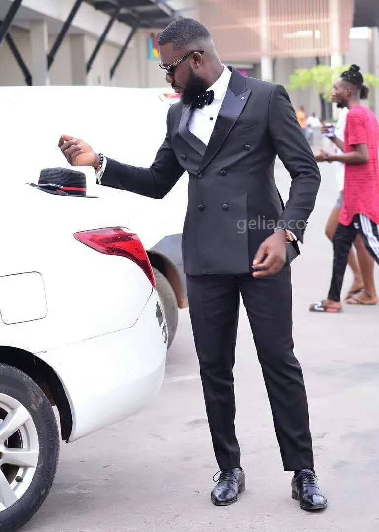 2 Pieces Men's Wedding Suits Set Formal Business Peak Lapel Double Breasted Blazer Trousers Elegant Prom Outfit for Groomsmen
2 Pieces Men's Wedding Suits Set Formal Business Peak Lapel Double Breasted Blazer Trousers Elegant Prom Outfit for Groomsmen