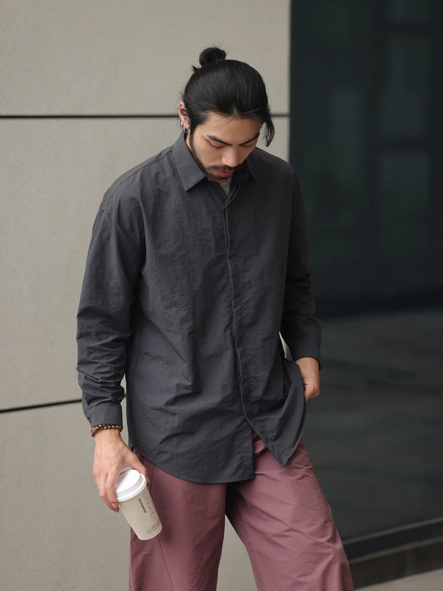 Мужская повседневная рубашка Noears осеннего сезона свободного кроя с длинным рукавом, на молнии, однотонная, дышащая, молодежная
Мужская повседневная рубашка Noears осеннего сезона свободного кроя с длинным рукавом, на молнии, однотонная, дышащая, молодежная