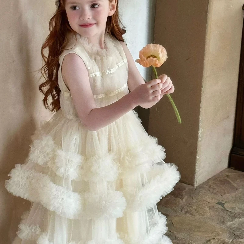 2025 Summer New Style Girls' Dress, Princess Skirt, European and American Fashionable Princess Dress.
2025 Summer New Style Girls' Dress, Princess Skirt, European and American Fashionable Princess Dress.