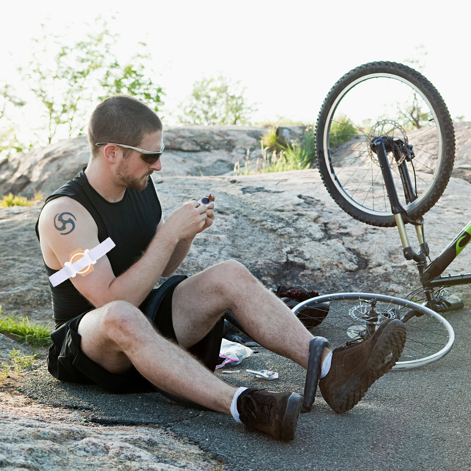 1 set Moxibustion Box With Belt Portable Moxa Burner For Waist Abdomen Navel Pain Relief Universal Moxa Cone Holder
1 set Moxibustion Box With Belt Portable Moxa Burner For Waist Abdomen Navel Pain Relief Universal Moxa Cone Holder