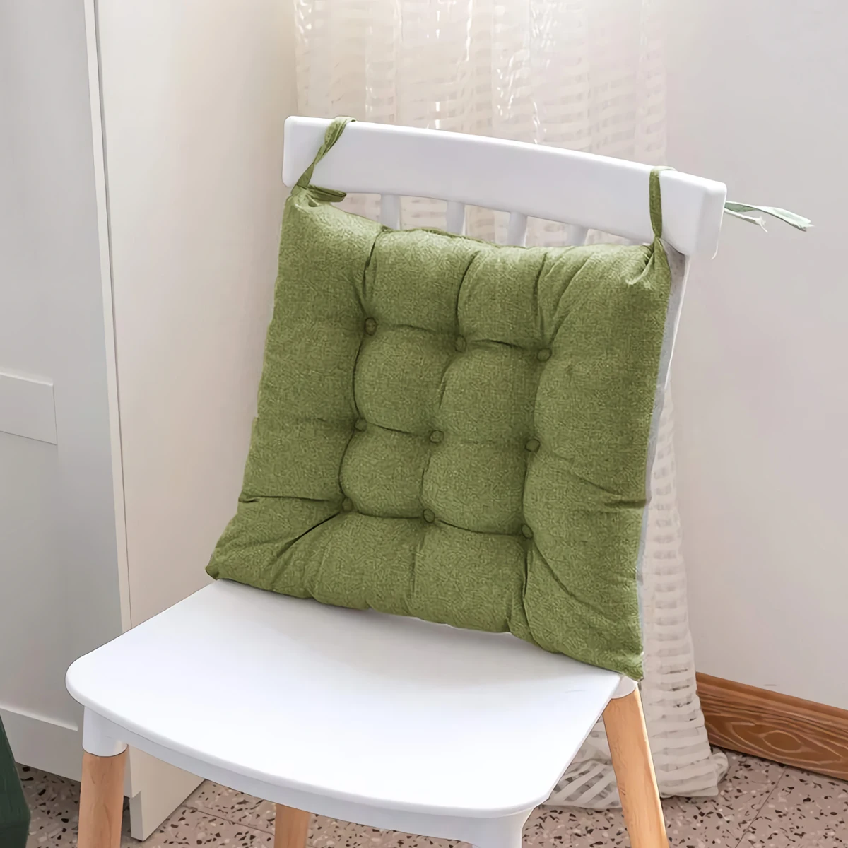1pc Cotton Linen Chair Pads With Ties Non-Slip Support Office Rocking Dining Pillow Tatami Seat Cushion Reversible Chair Seat
1pc Cotton Linen Chair Pads With Ties Non-Slip Support Office Rocking Dining Pillow Tatami Seat Cushion Reversible Chair Seat
