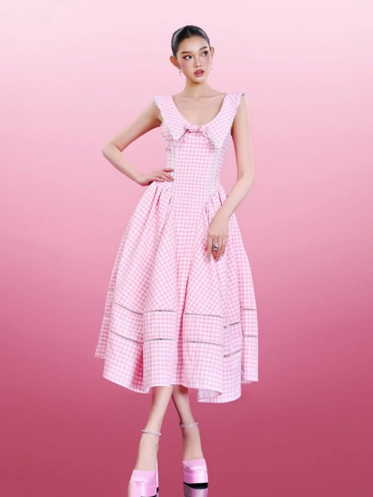 Sexy V Neck Bow Lace Patchwork Plaid Long Dress Women Pink Sleeveless Backless Lace-up A-line Dresses Evening Party Gowns
Sexy V Neck Bow Lace Patchwork Plaid Long Dress Women Pink Sleeveless Backless Lace-up A-line Dresses Evening Party Gowns