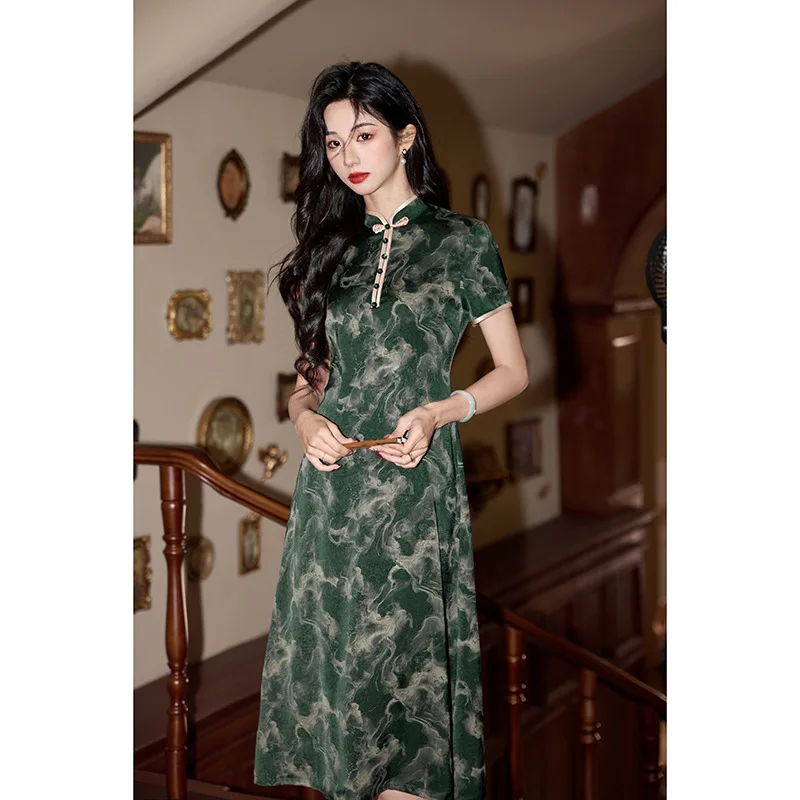 Women Cheongsam Spring Autumn Improved A-Line Dress Chinese Traditional Evening Dresses Traditional Mandarin Collar Qipao
Women Cheongsam Spring Autumn Improved A-Line Dress Chinese Traditional Evening Dresses Traditional Mandarin Collar Qipao