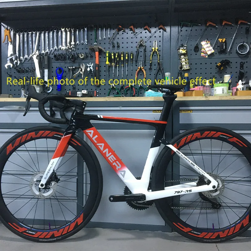 Classic Red 2025 New ALANERA Grenadier -RS T800 carbon fiber frame Road bike windmill frame GLOSS
Classic Red 2025 New ALANERA Grenadier -RS T800 carbon fiber frame Road bike windmill frame GLOSS