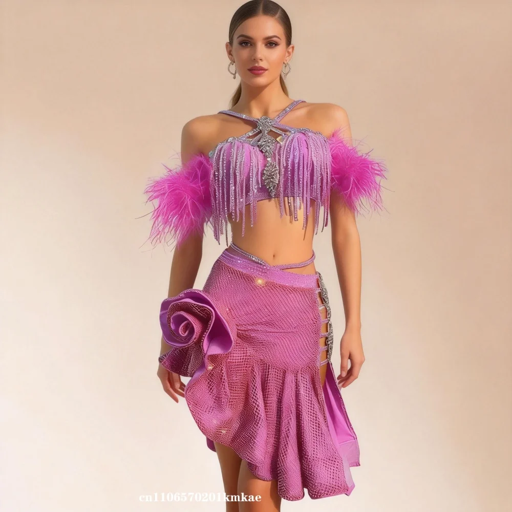 Одежда для латиноамериканских танцев, профессиональная одежда для латины с цветочным узором, индивидуальный пошив с камнями и перьями страуса для взрослых
Одежда для латиноамериканских танцев, профессиональная одежда для латины с цветочным узором, индивидуальный пошив с камнями и перьями страуса для взрослых