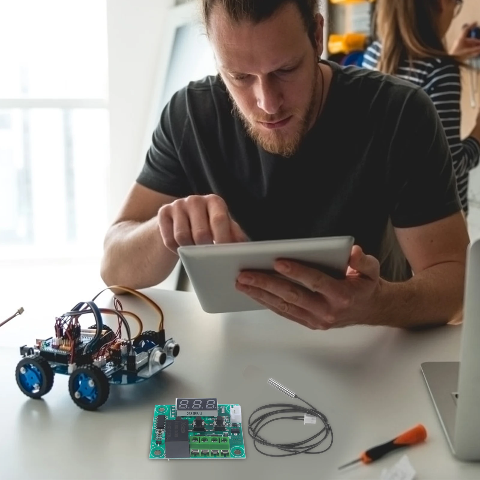 Digital Temperature Controller Module 12V For Generator Accessories Temp Control Switch Board Electronic Thermostat
Digital Temperature Controller Module 12V For Generator Accessories Temp Control Switch Board Electronic Thermostat