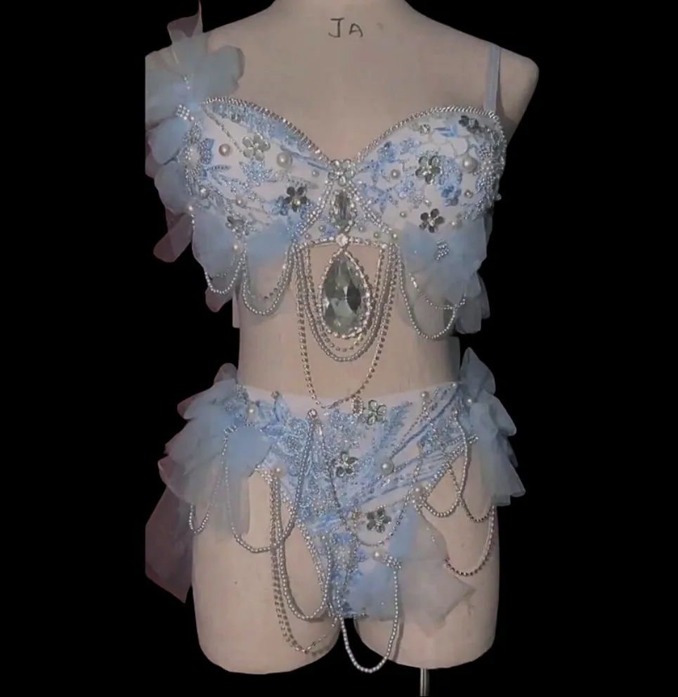 Bar Nightclub Electric Music Festival Clothing DJ Gogo Sexy Stage Wear Blue Gauze Shiny Rhinestones Beading Bikini Dance Costume
Bar Nightclub Electric Music Festival Clothing DJ Gogo Sexy Stage Wear Blue Gauze Shiny Rhinestones Beading Bikini Dance Costume