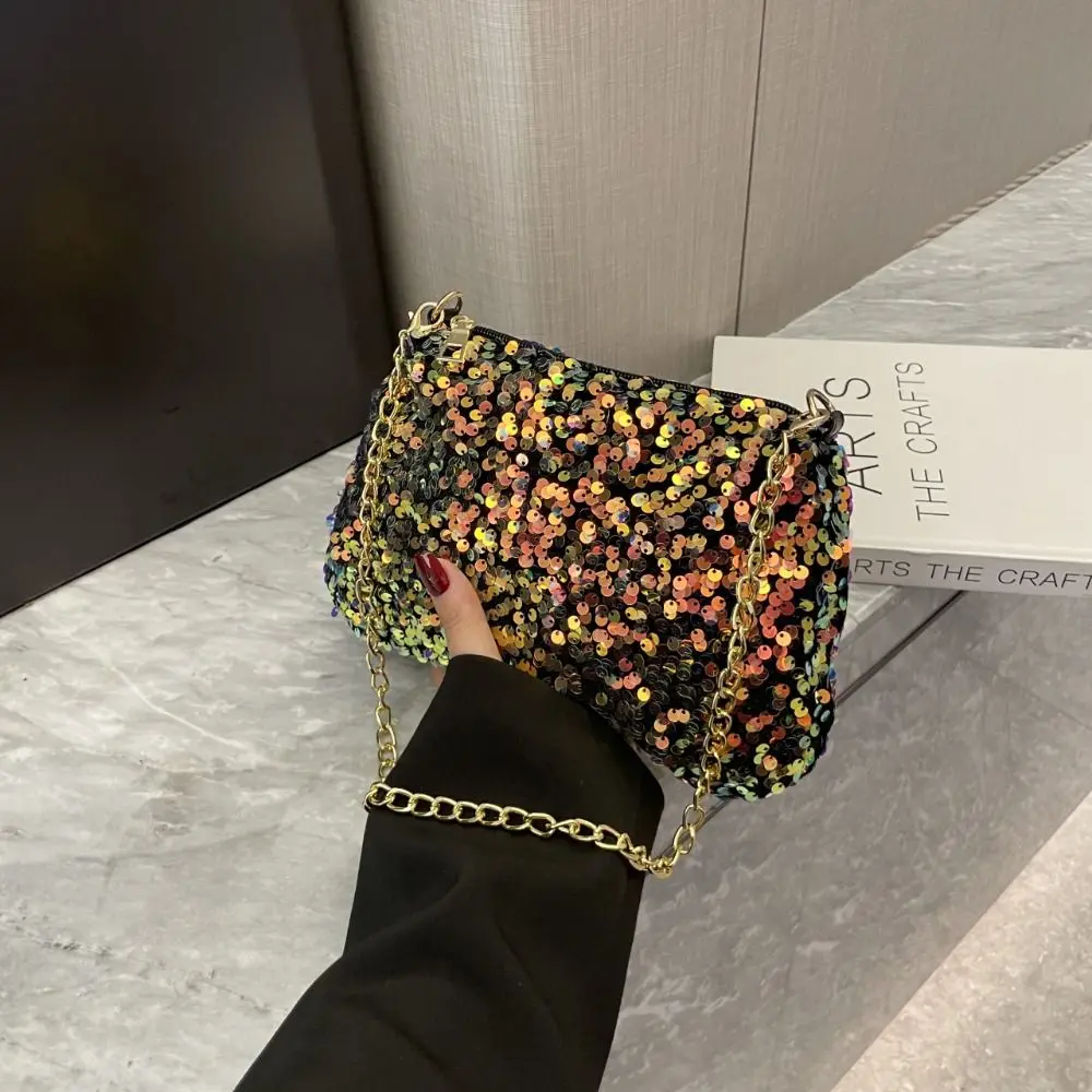 Simple Solid Color Sequins Crossbody Bag Chain INS Sequins Shoulder Bag Underarm Bag Phone Purse Evening Clutch Bag Dinner Party 
Simple Solid Color Sequins Crossbody Bag Chain INS Sequins Shoulder Bag Underarm Bag Phone Purse Evening Clutch Bag Dinner Party