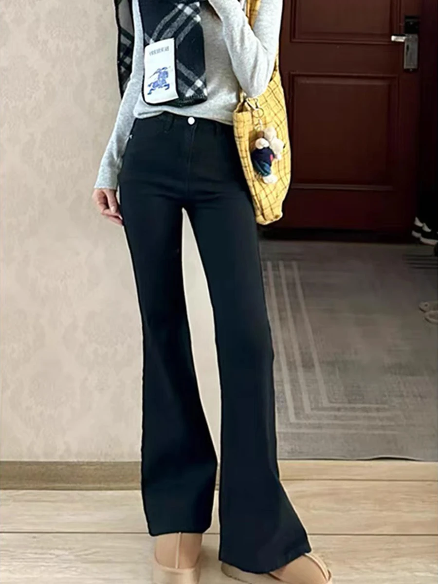 Джинсы женские стрейчевые с высокой талией, расклешенные, прямые, из денима, для весны и осени, больших размеров, для фигуры «груша», с эффектом похудения...
Джинсы женские стрейчевые с высокой талией, расклешенные, прямые, из денима, для весны и осени, больших размеров, для фигуры «груша», с эффектом похудения...