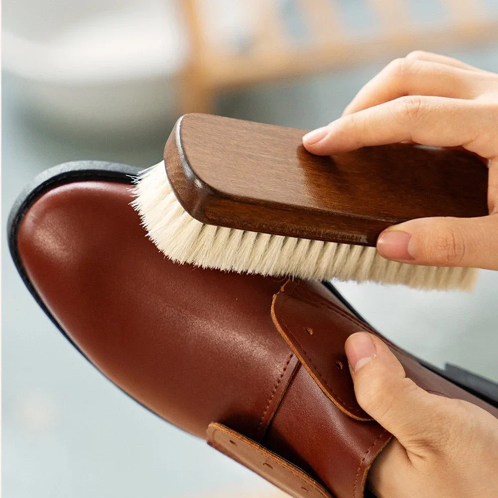 1 Piece Solid Wood Wool Shoe Brush, Polishing, Cleaning, Care Brush, Suitable For Leather Or Fabric Shoes, Cleaning Brush
1 Piece Solid Wood Wool Shoe Brush, Polishing, Cleaning, Care Brush, Suitable For Leather Or Fabric Shoes, Cleaning Brush