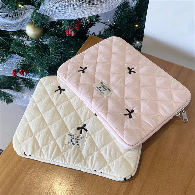 Сумка для ноутбука, совместимая с MacBook Air/Pro, сумка для ноутбука 13–14 дюймов, совместимая с сумкой MacBook Pro 16 15 14,2 13 11
Сумка для ноутбука, совместимая с MacBook Air/Pro, сумка для ноутбука 13–14 дюймов, совместимая с сумкой MacBook Pro 16 15 14,2 13 11