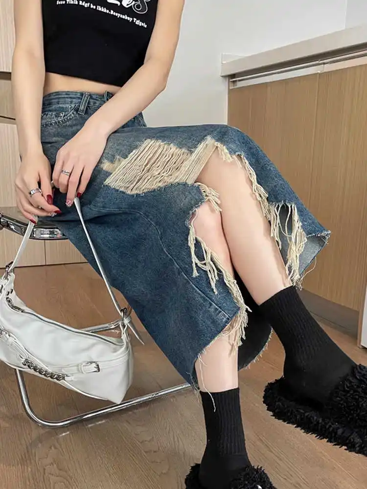 Retro Tassel Denim Skirt for Women 2025 Spring Summer New High Waist Slim Split A-line Half Skirts Chic Irregular Midskirt
Retro Tassel Denim Skirt for Women 2025 Spring Summer New High Waist Slim Split A-line Half Skirts Chic Irregular Midskirt