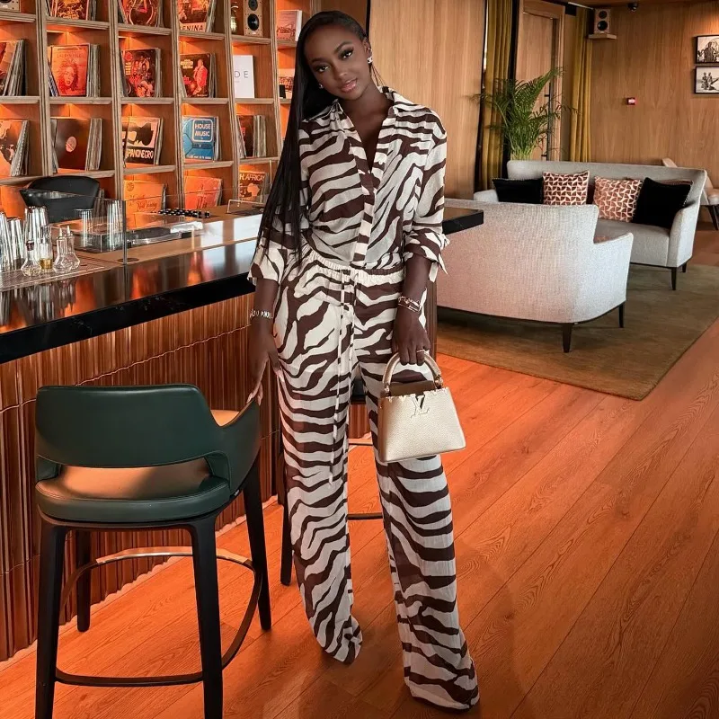 Elegant Zebra Print Women 2 Piece Set Long Sleeve Button Down Shirt + High Waist Wide Leg Pants Casual Work & Vacation Outfit
Elegant Zebra Print Women 2 Piece Set Long Sleeve Button Down Shirt + High Waist Wide Leg Pants Casual Work & Vacation Outfit