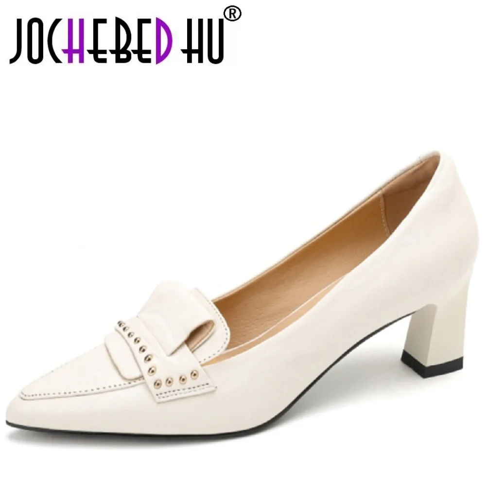 【JOCHEBED HU】New Handmade Genuine Leather Woman Soft and comfortable Pointed Toe Shoes for High Heels Rivet Ladies Shoes 34-40
【JOCHEBED HU】New Handmade Genuine Leather Woman Soft and comfortable Pointed Toe Shoes for High Heels Rivet Ladies Shoes 34-40