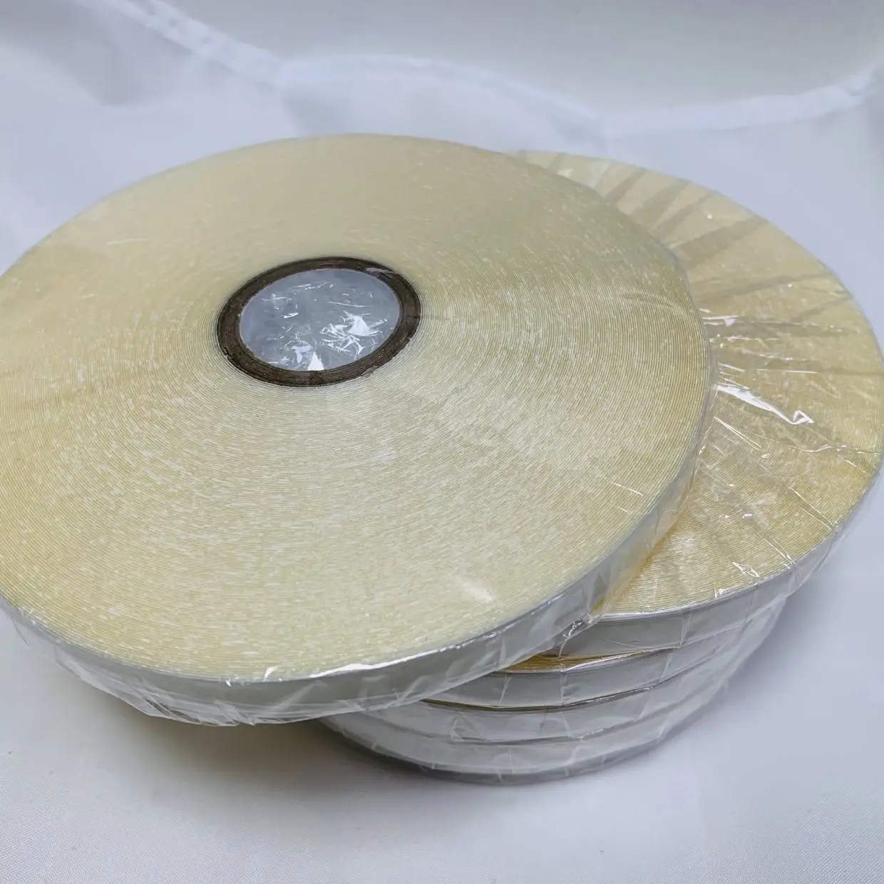 1 Roll 36 yard Walker Ultra Hold Hair System Tape Double Sided Adhesive Tape for Toupee Wig Hair Extensions
1 Roll 36 yard Walker Ultra Hold Hair System Tape Double Sided Adhesive Tape for Toupee Wig Hair Extensions