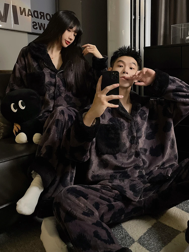 DAIMELU мужская пижама с длинными рукавами, мужская зимняя фланелевая утолщенная теплая однотонная пижама из кораллового флиса, высококачественная домашняя одежда для мальчиков
DAIMELU мужская пижама с длинными рукавами, мужская зимняя фланелевая утолщенная теплая однотонная пижама из кораллового флиса, высококачественная домашняя одежда для мальчиков