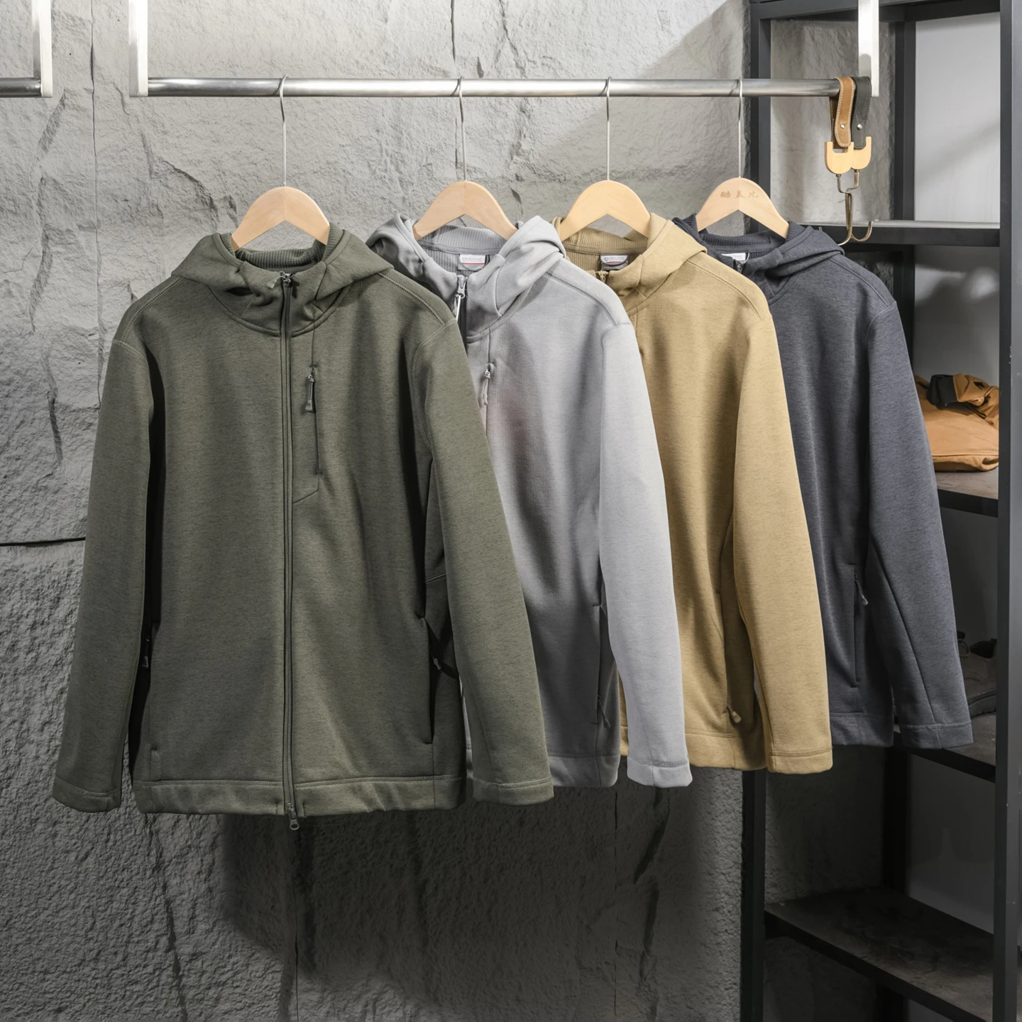 3D Stereo Cutting Tech Warm Fleece Outdoor Men's Jacket Hat Integrated High End Men's Outerwear Fashionable Urban Style
3D Stereo Cutting Tech Warm Fleece Outdoor Men's Jacket Hat Integrated High End Men's Outerwear Fashionable Urban Style