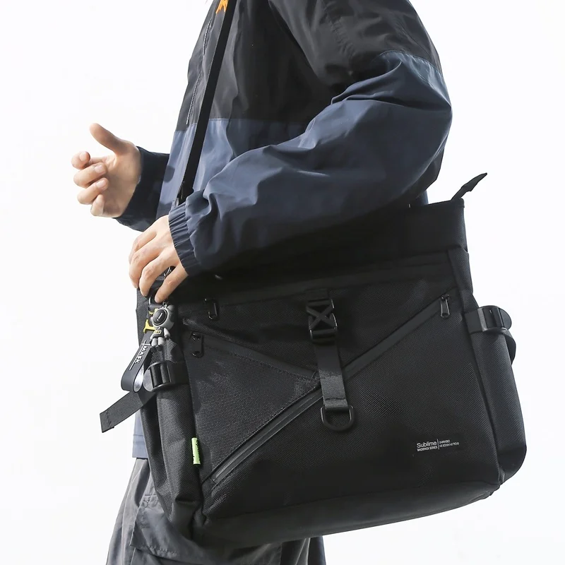 Japanese tooling style ballistic nylon tote bag men's shoulder commuter messenger bag large capacity computer handbag briefcase
Japanese tooling style ballistic nylon tote bag men's shoulder commuter messenger bag large capacity computer handbag briefcase