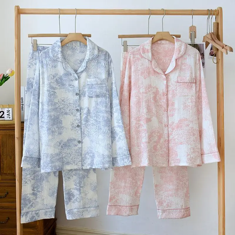 100% Cotton Gauze Women Pajamas Sleepwear Female 2 Piece Set Ink Painting Printing Nightwear Pyjamas Home Clothes Loungewear
100% Cotton Gauze Women Pajamas Sleepwear Female 2 Piece Set Ink Painting Printing Nightwear Pyjamas Home Clothes Loungewear