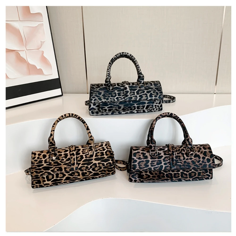 Shoulder Bag Women's Bag New Leopard Print Crossbody Bag Handbag Shoulder Bag Small Square Bag PU Leather Bag Birthday Gift
Shoulder Bag Women's Bag New Leopard Print Crossbody Bag Handbag Shoulder Bag Small Square Bag PU Leather Bag Birthday Gift