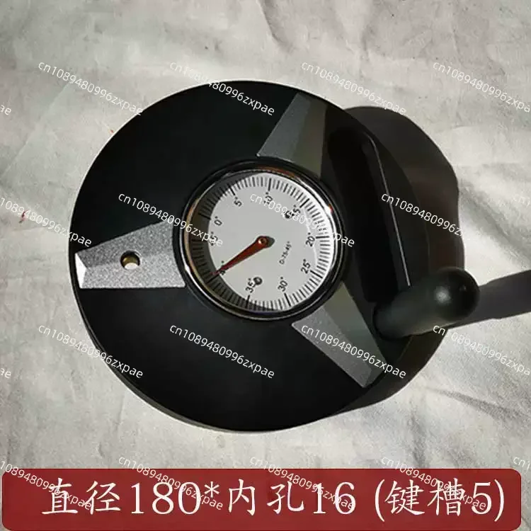 Precision push table saw with table handwheel, diameter 180 * 18 lifting angle table, foldable handle
Precision push table saw with table handwheel, diameter 180 * 18 lifting angle table, foldable handle