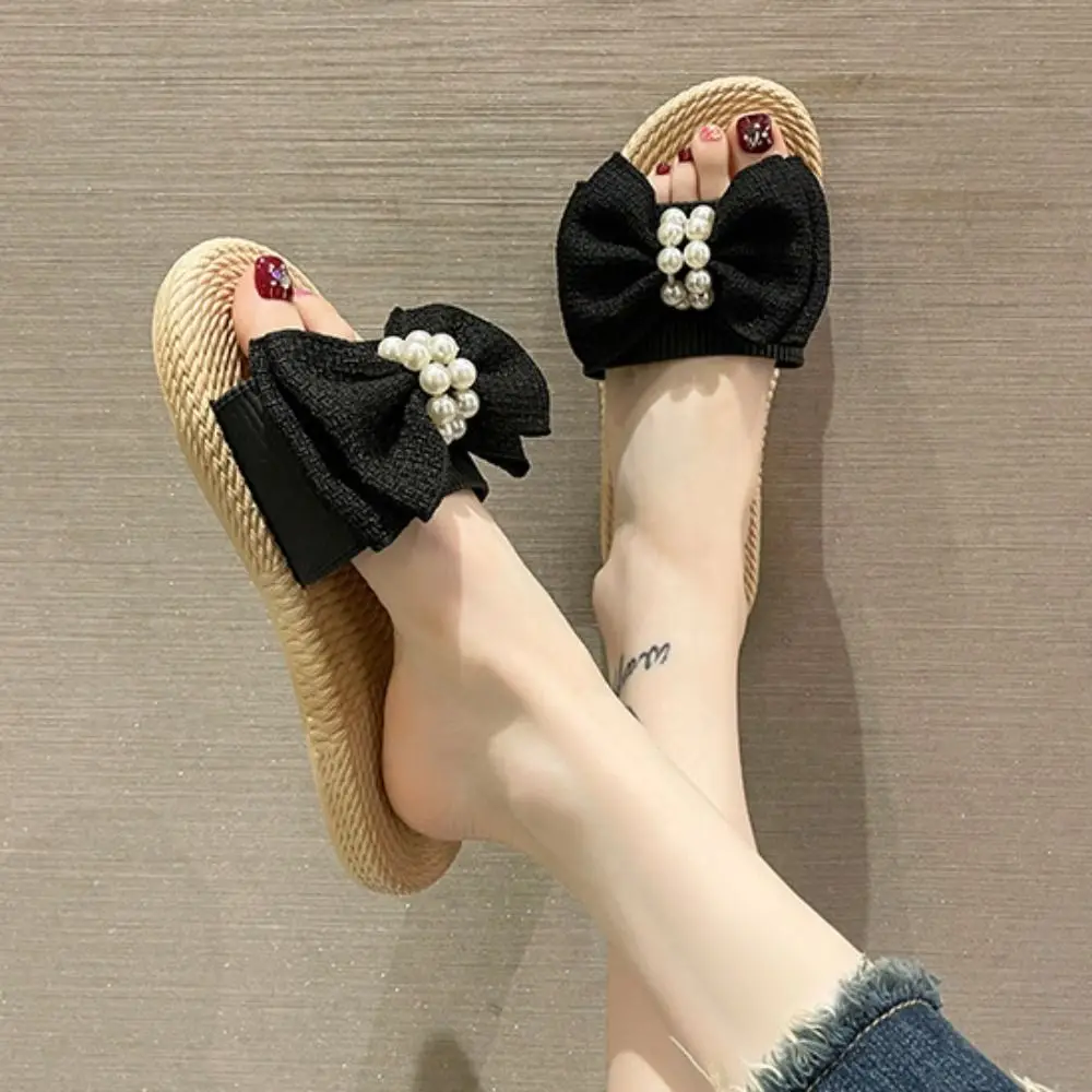 Fashion Pearl Bow Flats Slippers PVC Sweet Beach Wear Slippers Anti Slip Shoes Slippers for Women Outdoor
Fashion Pearl Bow Flats Slippers PVC Sweet Beach Wear Slippers Anti Slip Shoes Slippers for Women Outdoor