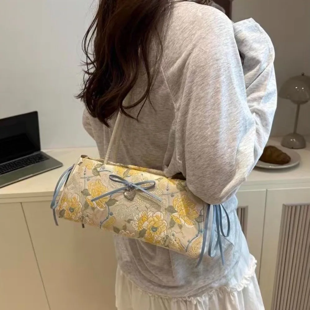 All-match Flower French Stick Handbag Cloth Chinese Style Bow Shoulder Bag Texture Large Capacity Underarm Bags Daily
All-match Flower French Stick Handbag Cloth Chinese Style Bow Shoulder Bag Texture Large Capacity Underarm Bags Daily
