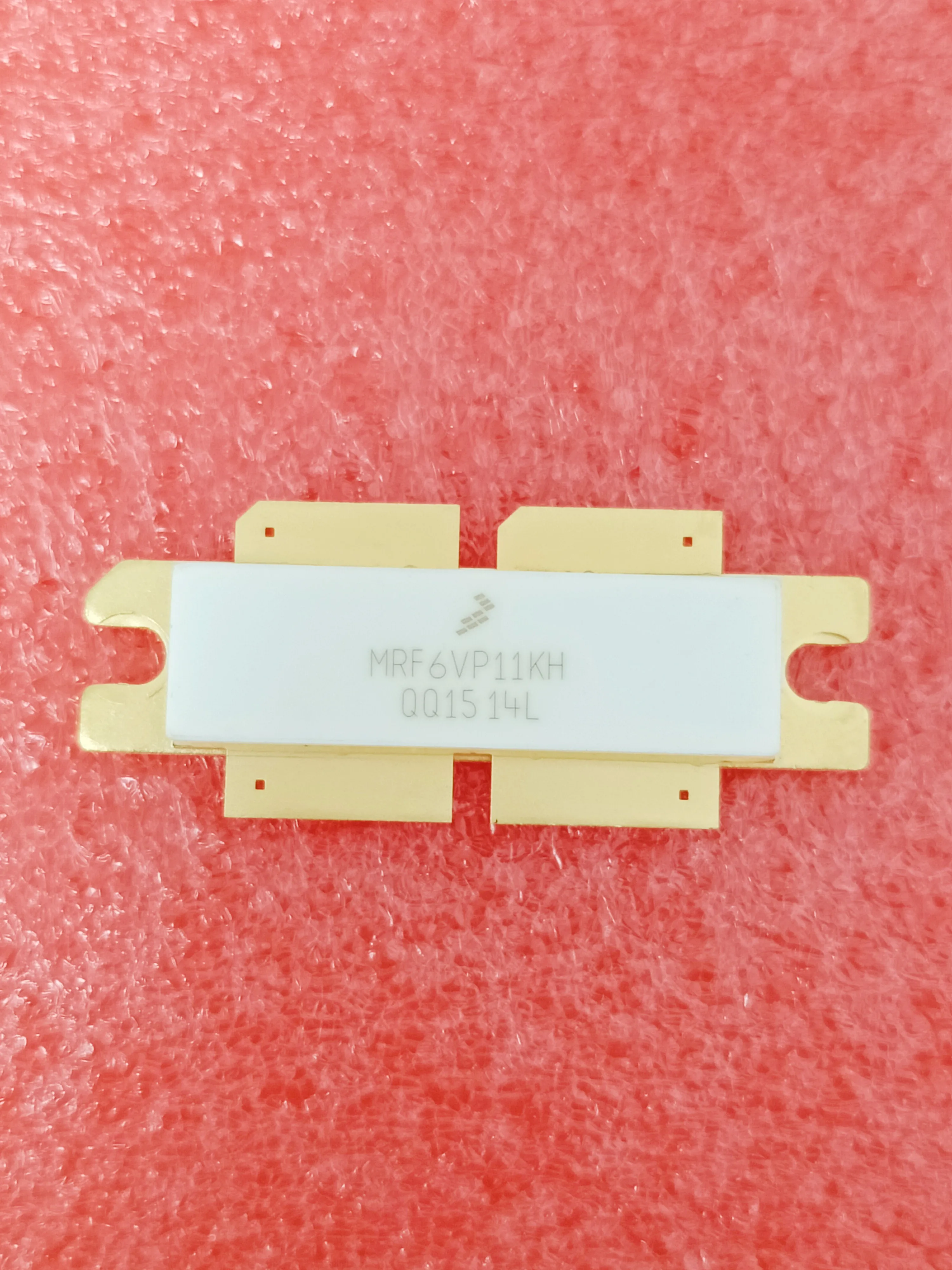 Original MRF6VP11KH HF Tube RF Power Tube Amplifier RF Module Resistor And Capacito Quality Guarantee In Stock
Original MRF6VP11KH HF Tube RF Power Tube Amplifier RF Module Resistor And Capacito Quality Guarantee In Stock