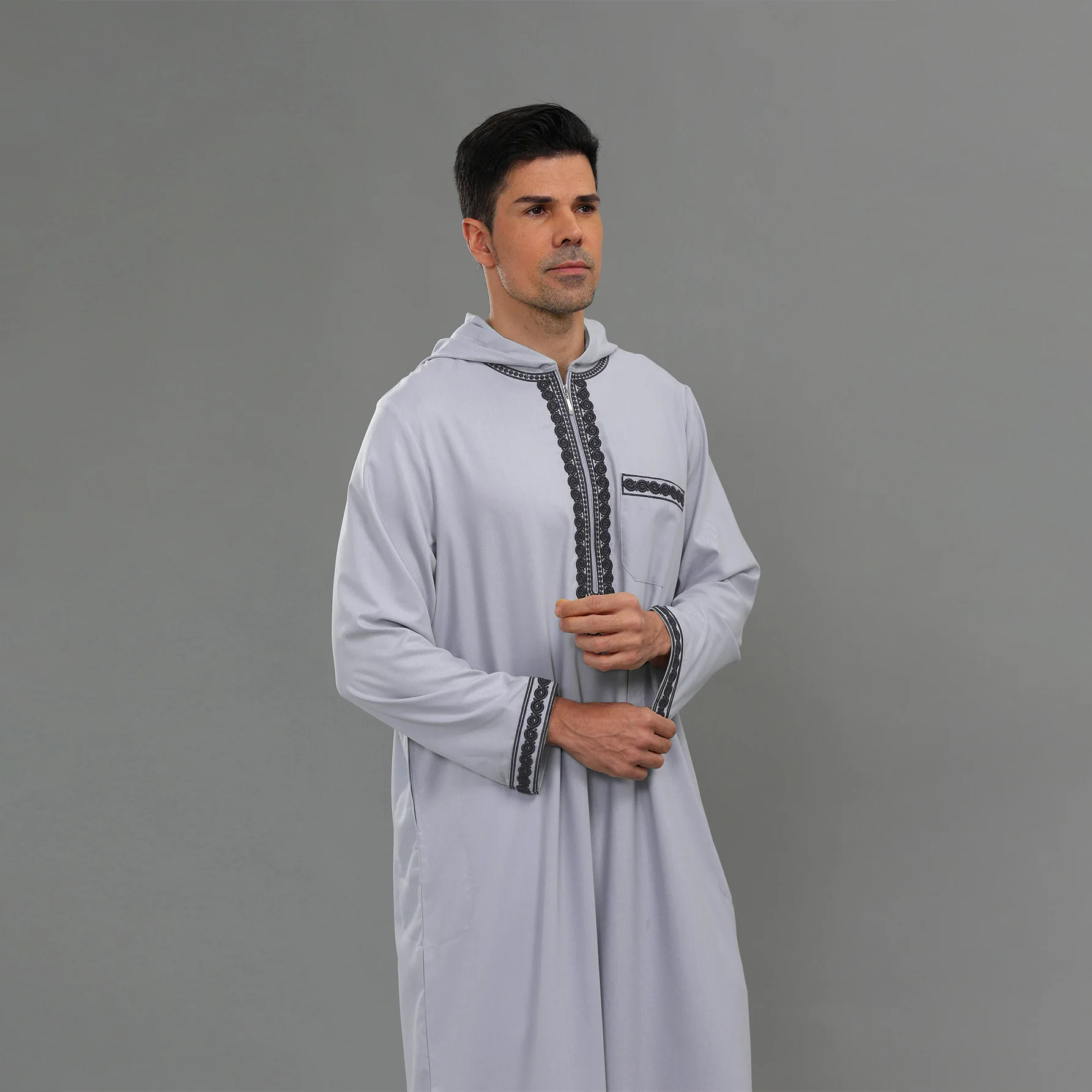 Men Embroidery Pocket Hooded Robe Muslim Garment Abaya Middle East Jubba Thobe Moroccan Daffah Dishdasha Djellaba Islam Clothing
Men Embroidery Pocket Hooded Robe Muslim Garment Abaya Middle East Jubba Thobe Moroccan Daffah Dishdasha Djellaba Islam Clothing
